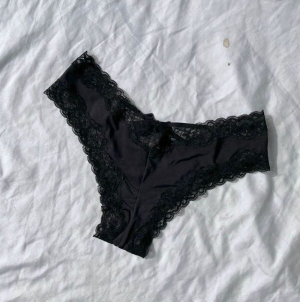 Cute Malay Girl Worn Panties